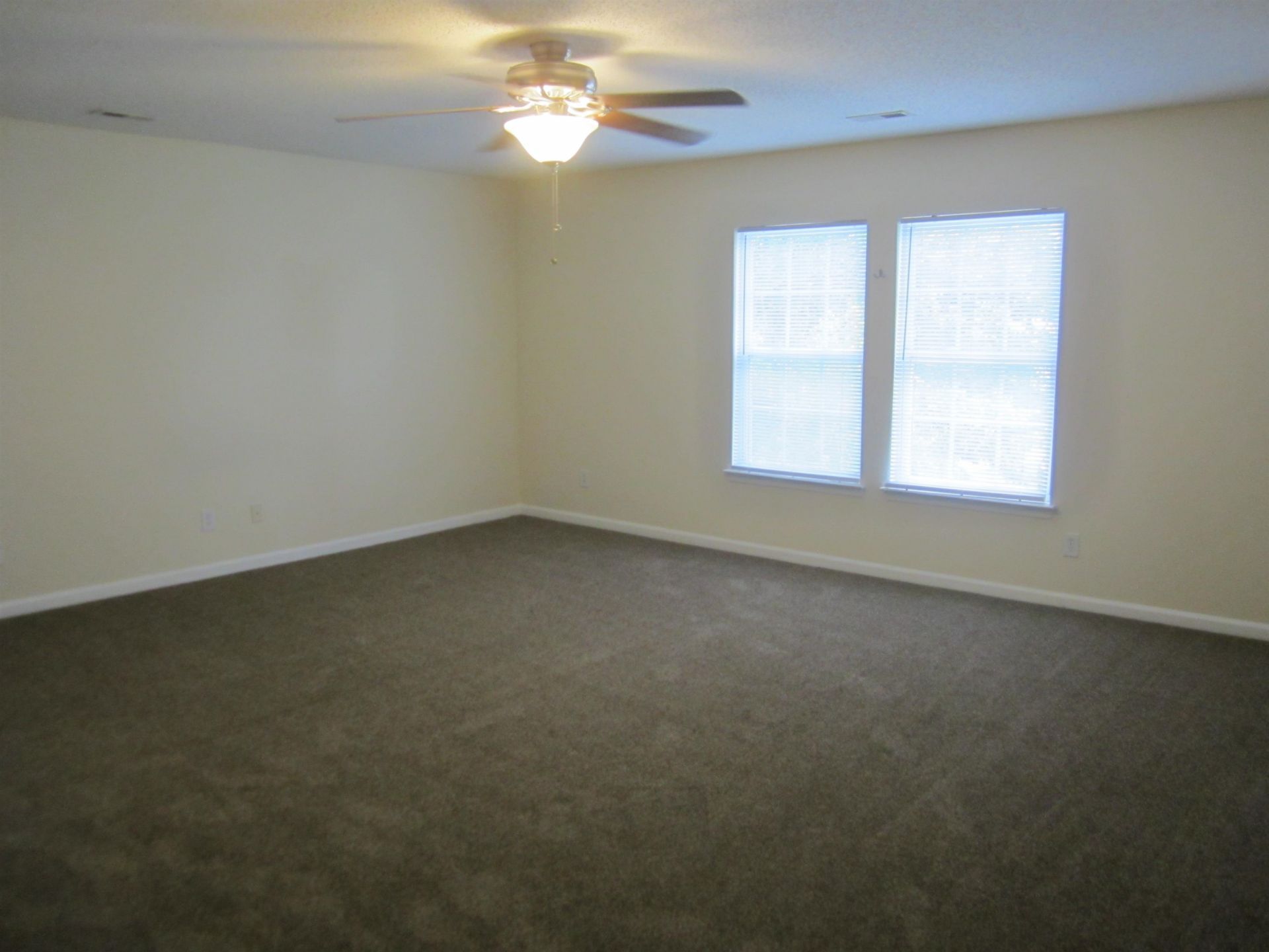 178 Tibton Circle Photo 13
