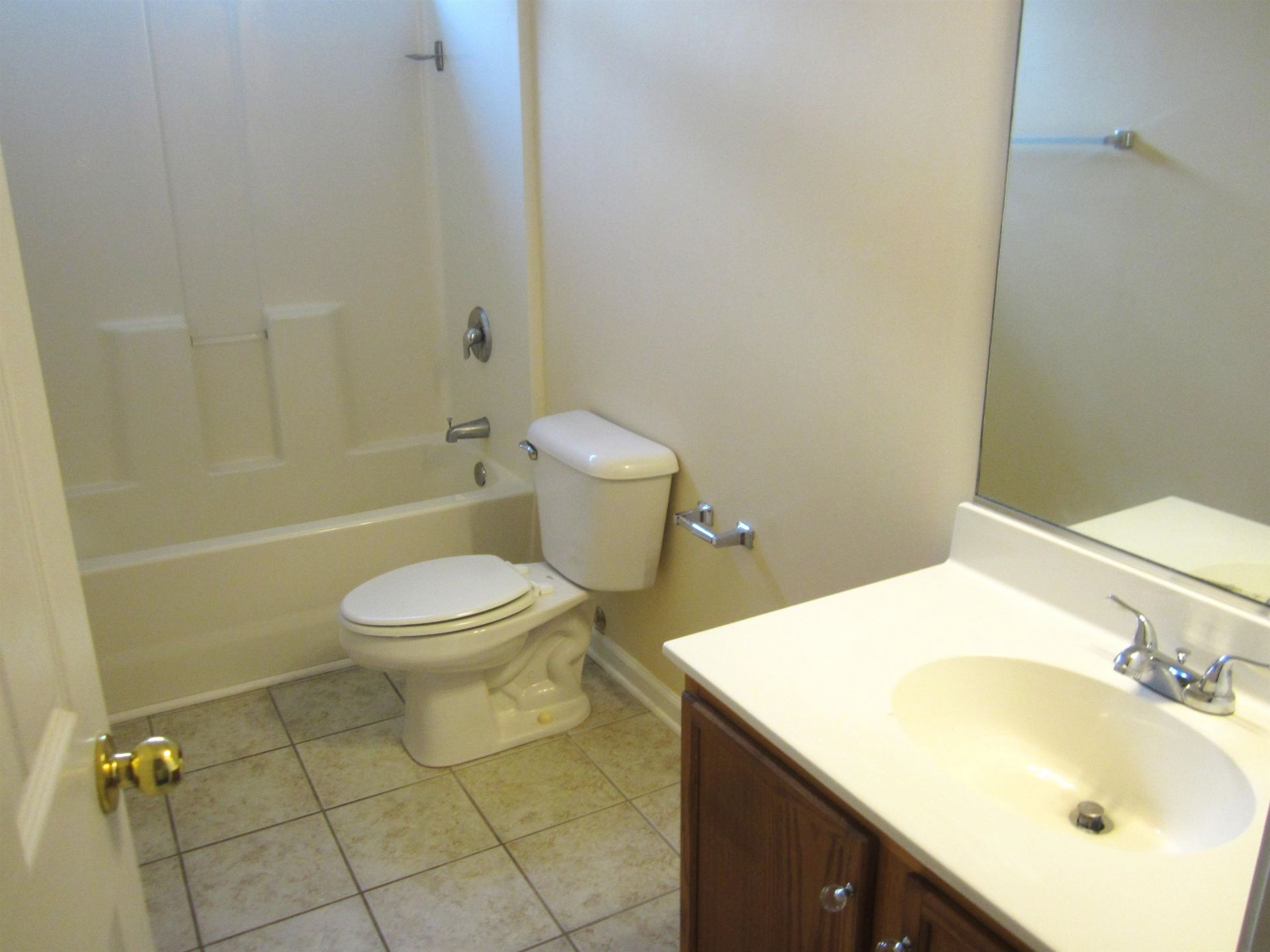 178 Tibton Circle Photo 22