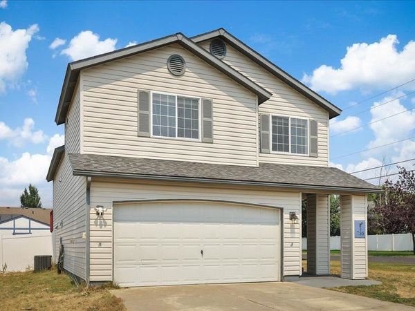 735 E Tara Lee Ave, Medical Lake, WA 99022