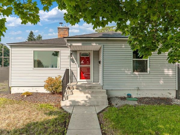 1803 N Cook St, Spokane, WA 99207