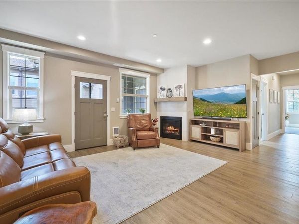 24481 E Pinnacle Ct, Liberty Lake, WA 99019