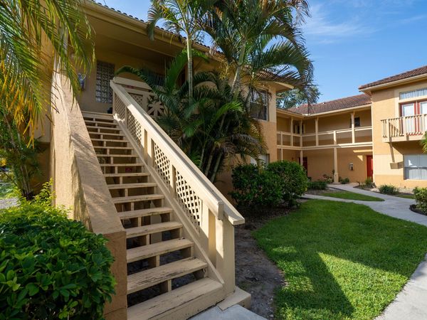 4791 VIA PALM Lakes, Unit 1709, West Palm Beach, FL 33417