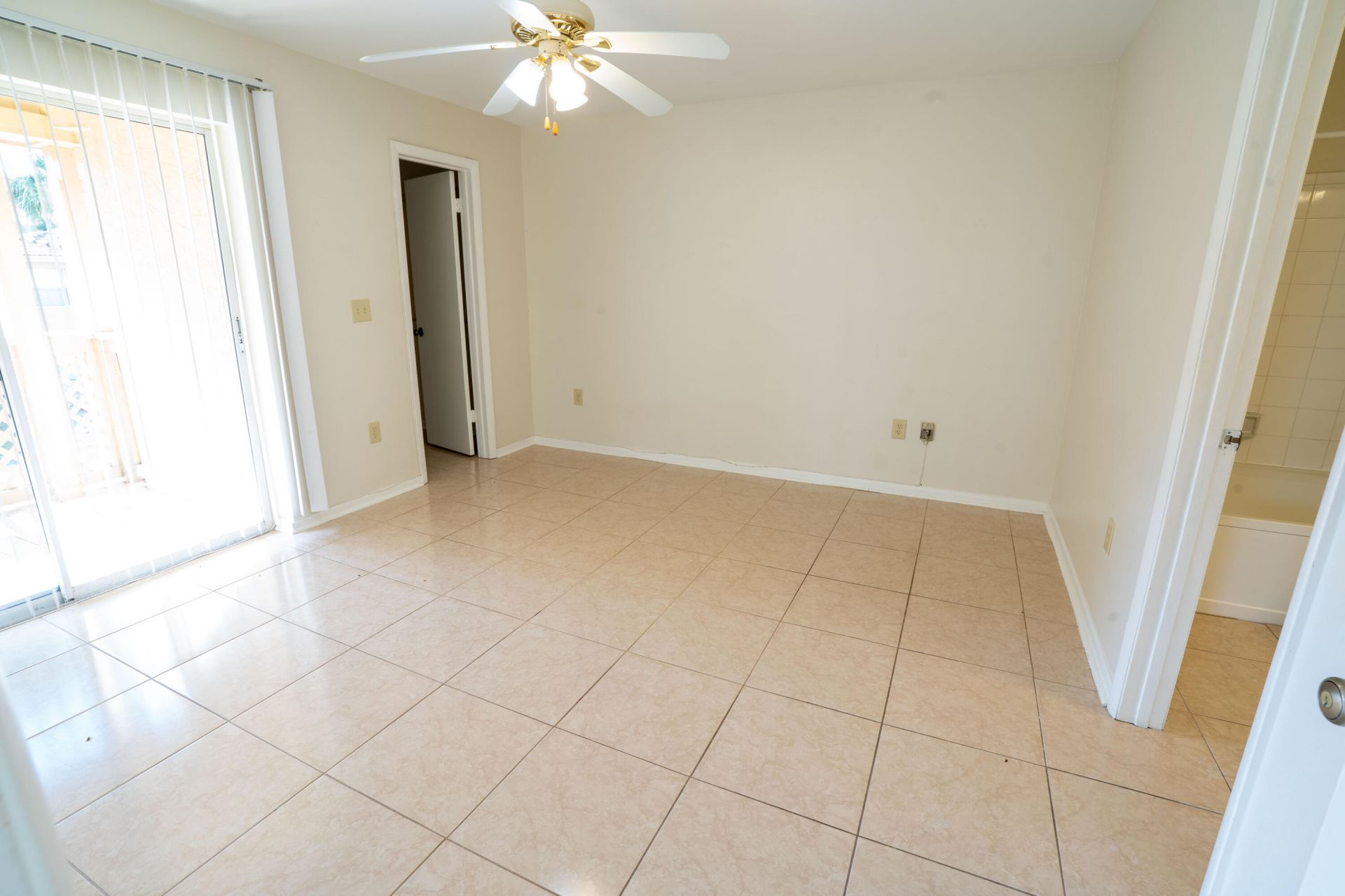 4791 Via Palm Lakes, Unit 1709, West Palm Beach, FL 33417 Photo