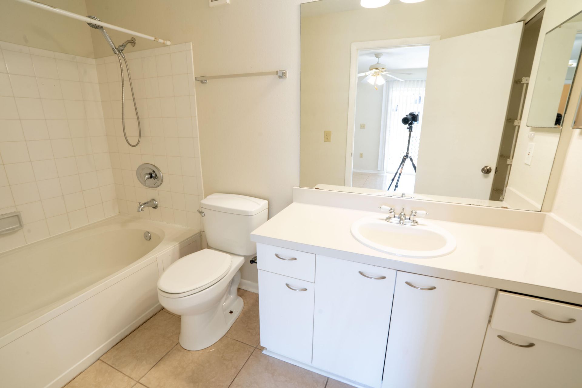 4791 Via Palm Lakes, Unit 1709, West Palm Beach, FL 33417 Photo