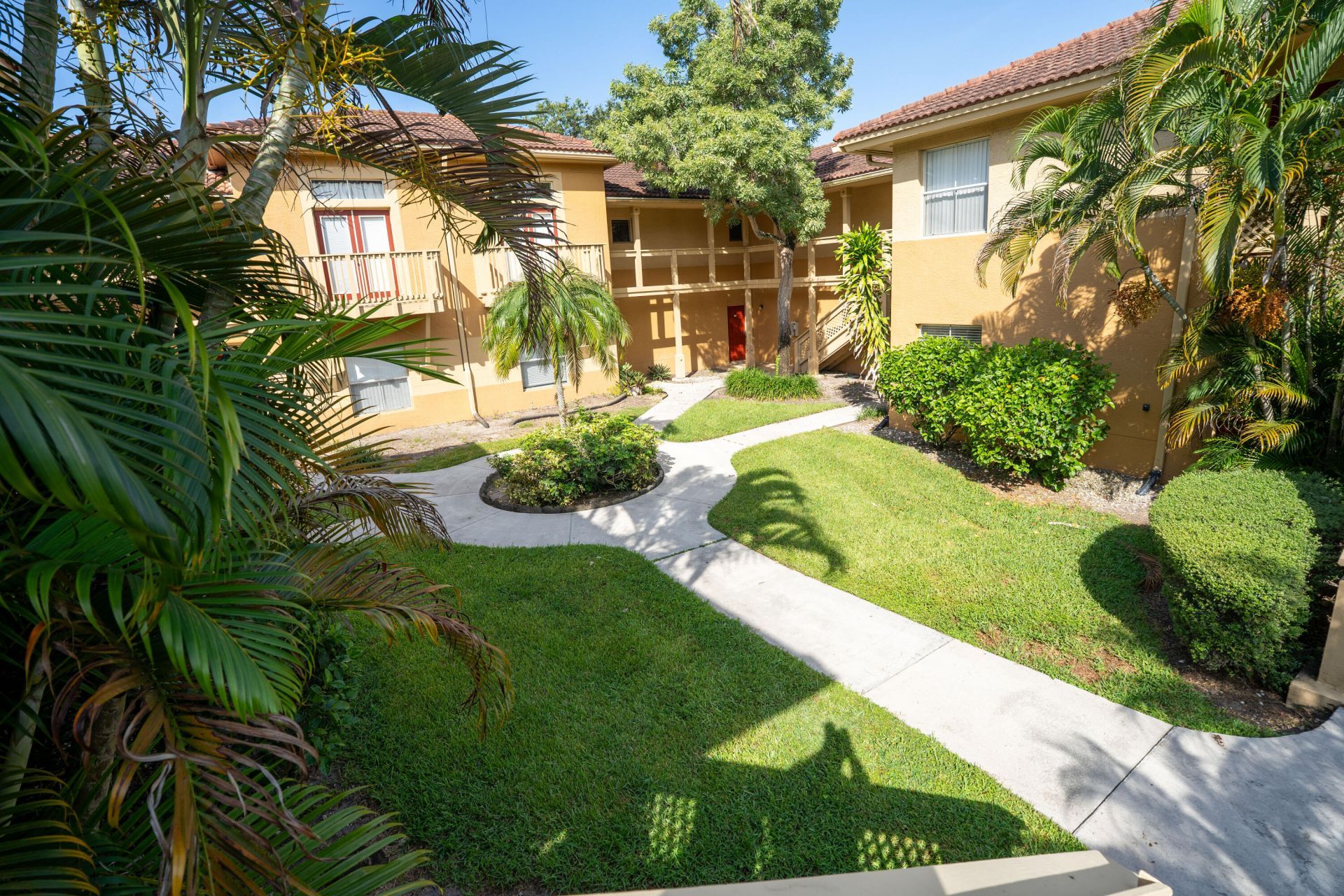 4791 Via Palm Lakes, Unit 1709, West Palm Beach, FL 33417 Photo