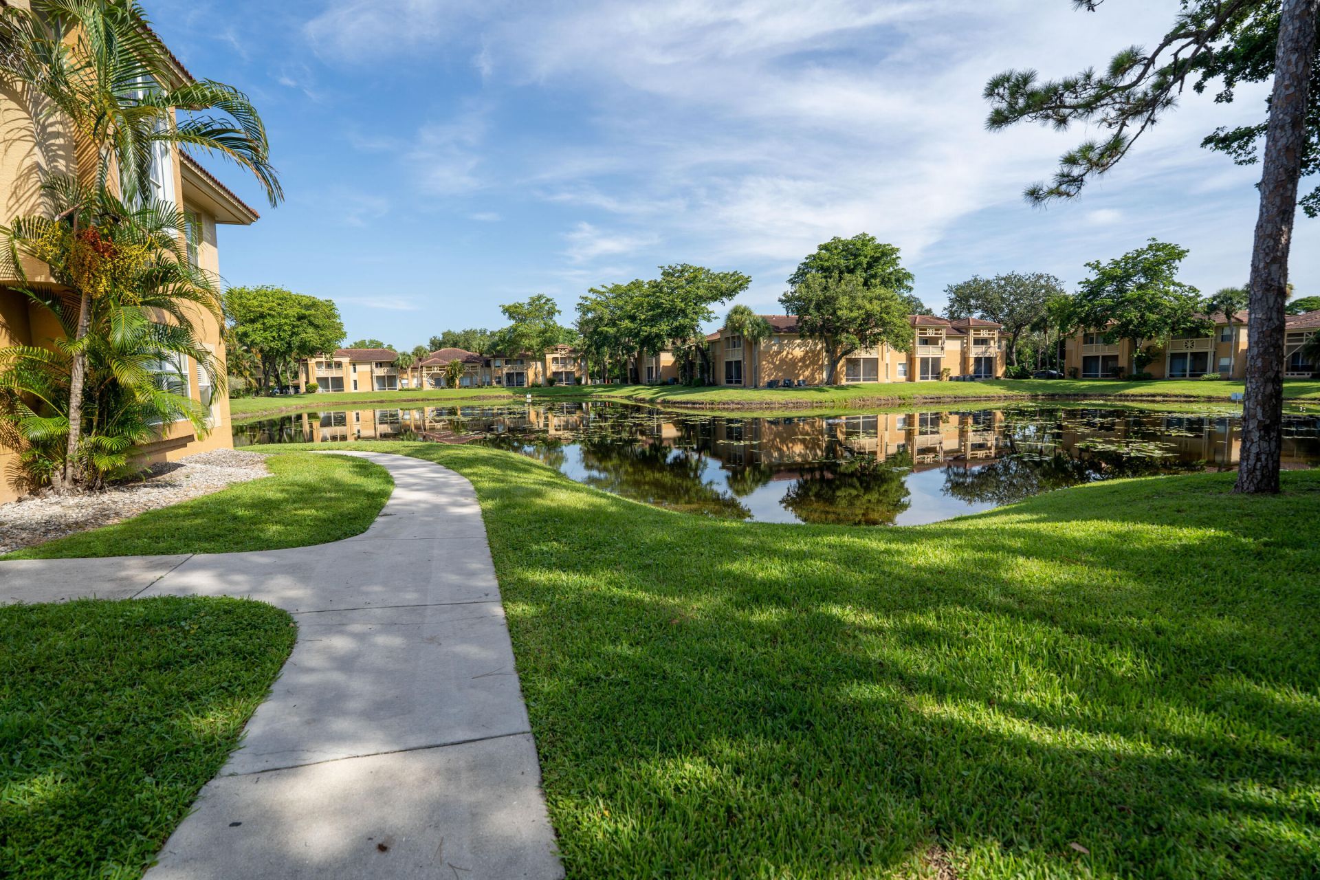 4791 Via Palm Lakes, Unit 1709, West Palm Beach, FL 33417 Photo