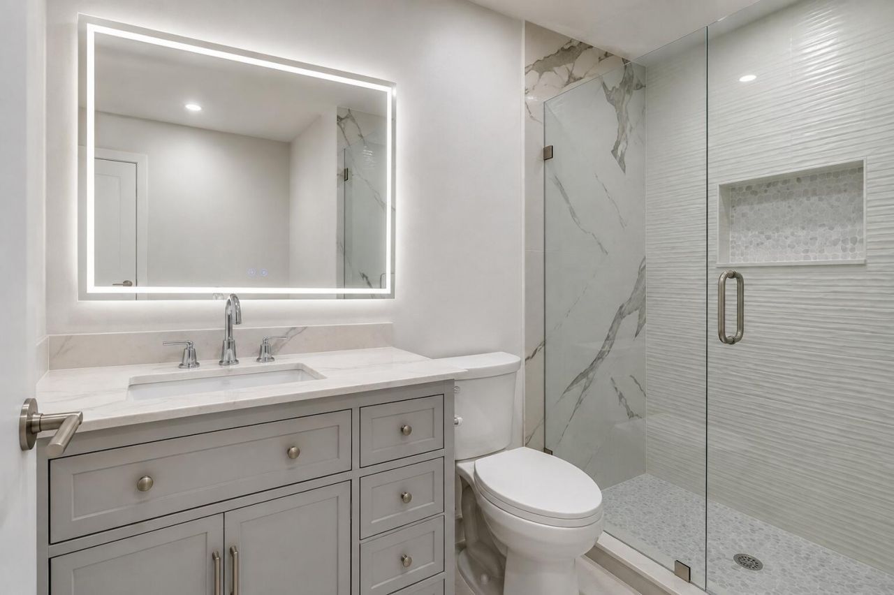 6940 SE Constitution Boulevard, Unit 203, Hobe Sound, FL 33455 Photo