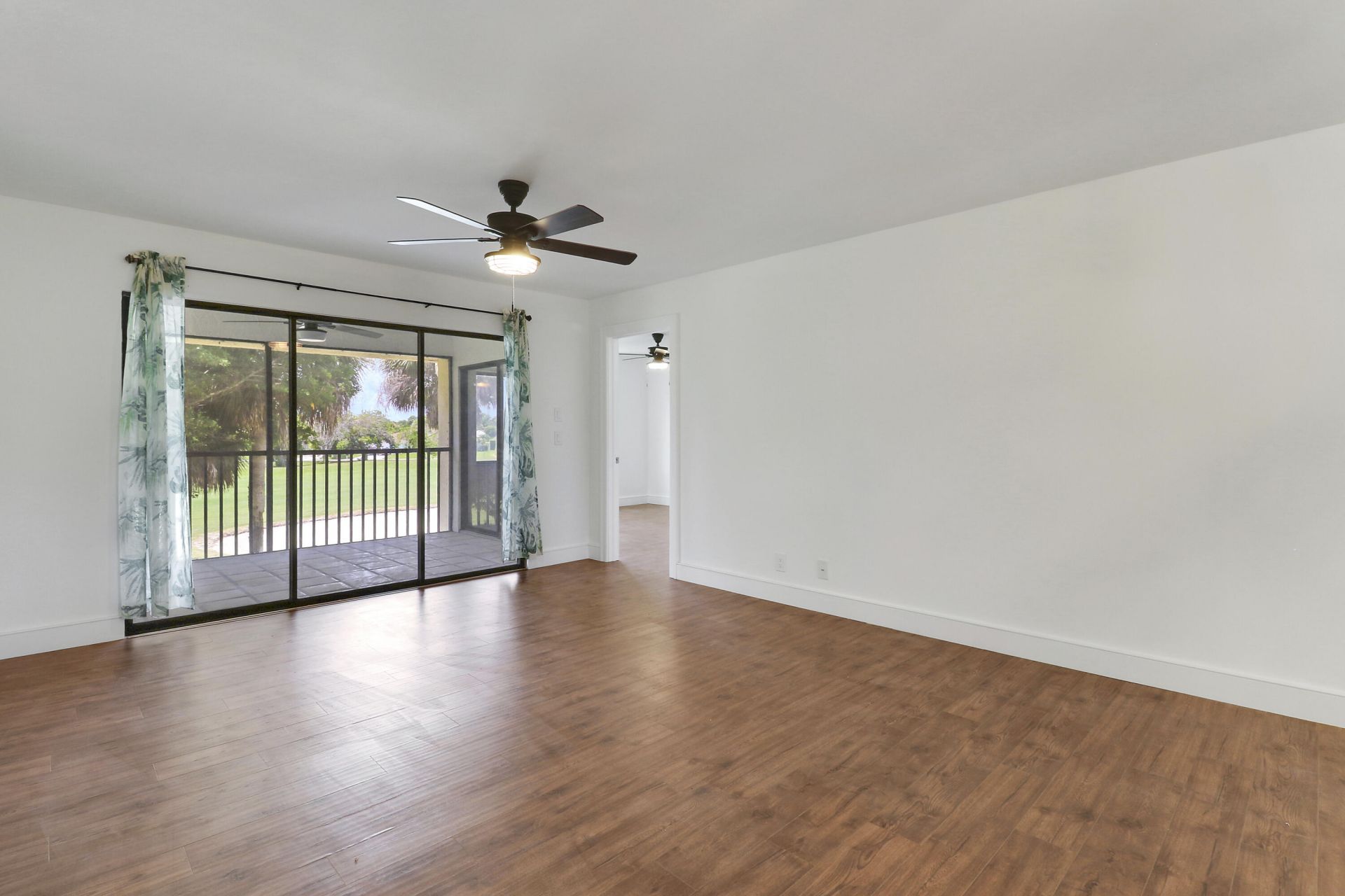 6940 SE Constitution Boulevard, Unit 203, Hobe Sound, FL 33455 Photo