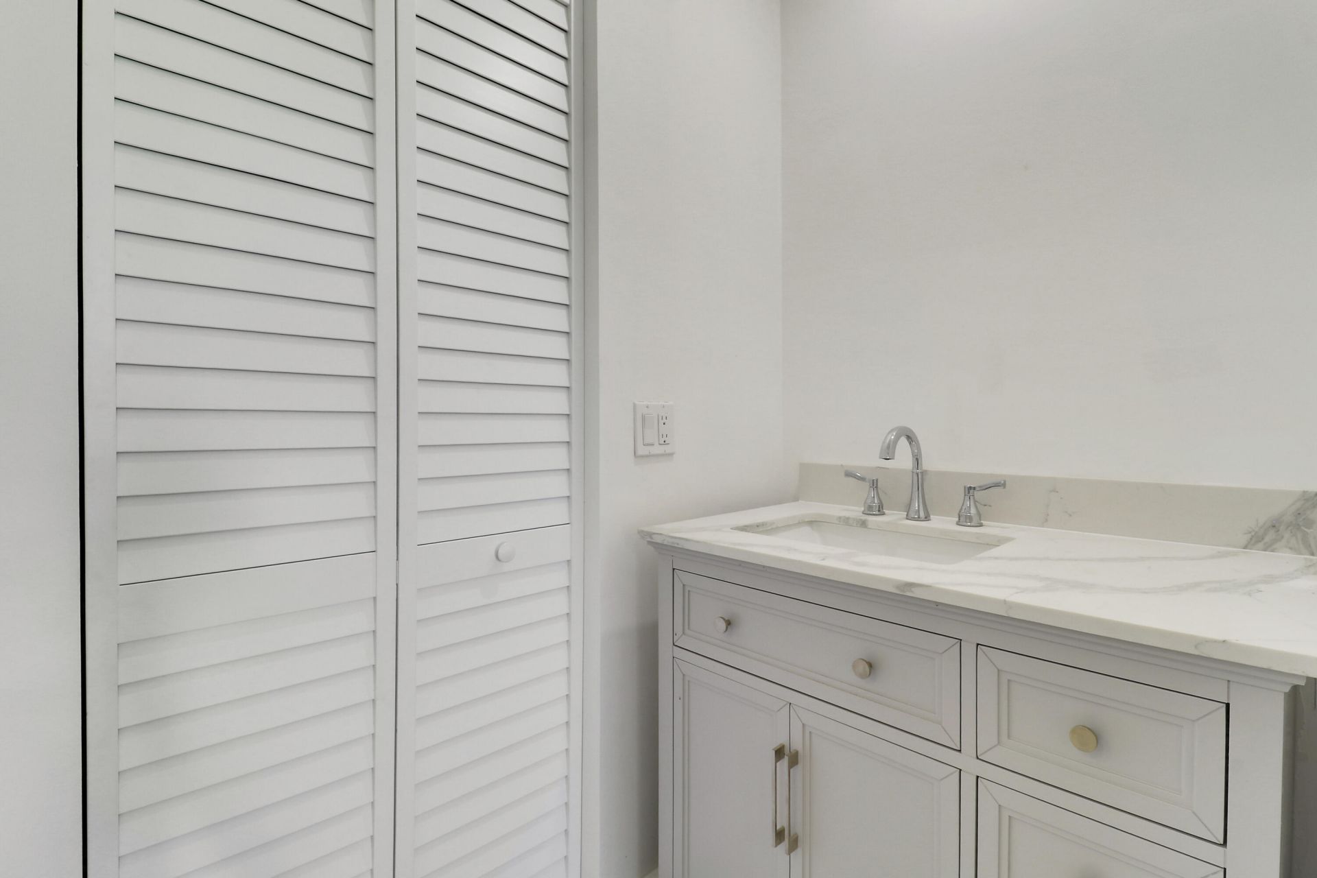 6940 SE Constitution Boulevard, Unit 203, Hobe Sound, FL 33455 Photo