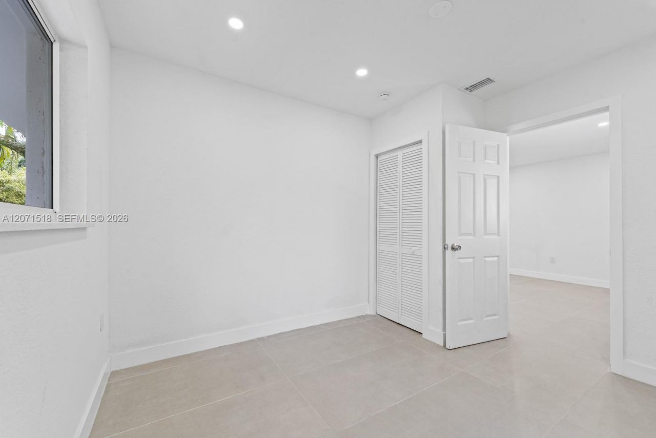 1849 NW 16th St , Unit 1, Miami, FL 33125 Photo