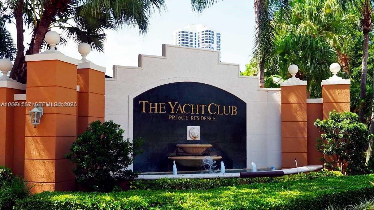 19777 E Country Club Dr , Aventura, FL 33180 Photo