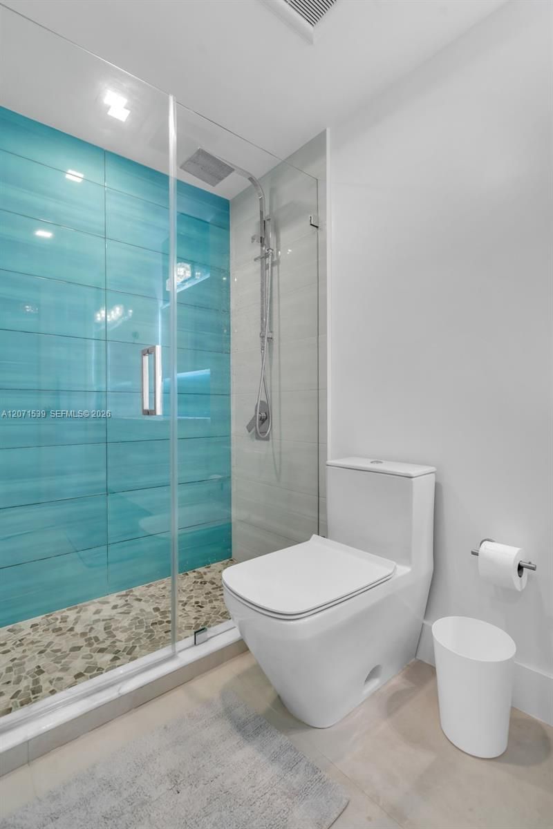 100 Lincoln Rd , Unit 539, Miami Beach, FL 33139 Photo