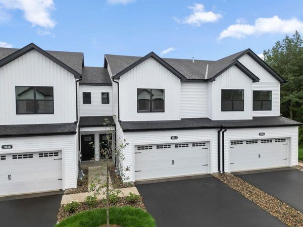 1052 130th Court E, Rosemount, MN 55068