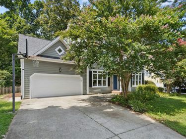 315 Rossburn Way, Chapel Hill, NC 27516