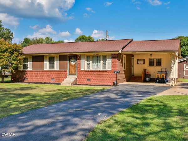 413 N College Street , Martin, TN 38237