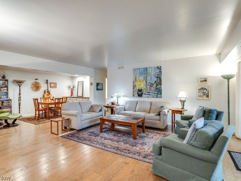 1012 Bunker Drive, Unit 106, Fairlawn, OH 44333 Photo 6