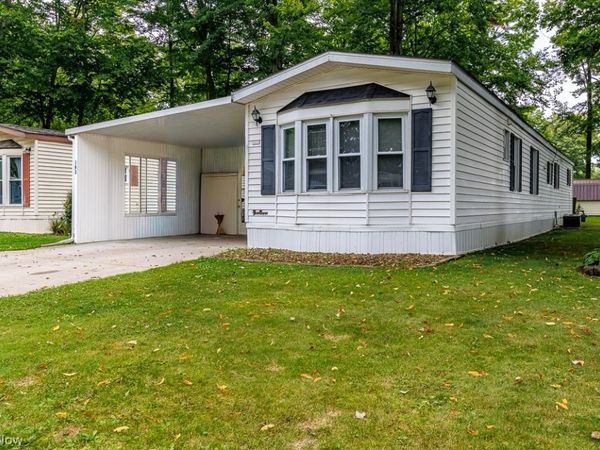 1229 Columbiana-Lisbon Road , Unit 103, Columbiana, OH 44408