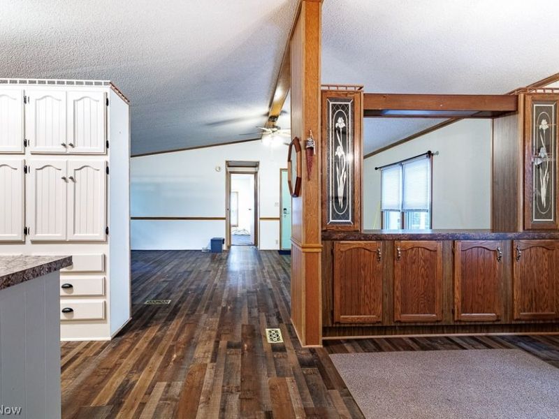 1229 Columbiana-Lisbon Road, Unit 103, Columbiana, OH 44408 Photo 11