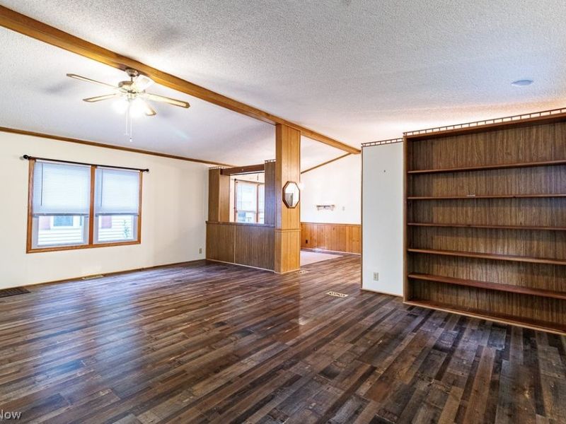 1229 Columbiana-Lisbon Road, Unit 103, Columbiana, OH 44408 Photo 8