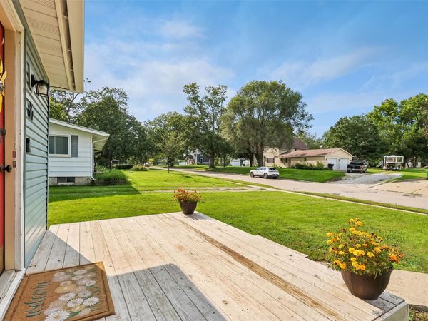 816 E Washington Street, Winterset, IA 50273