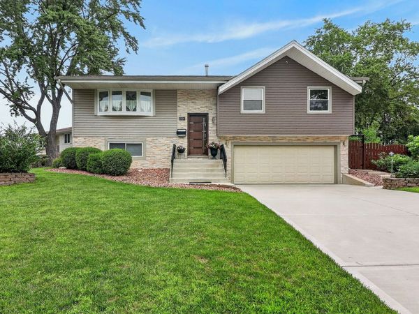 1514 Princeton Lane , Schaumburg, IL 60193