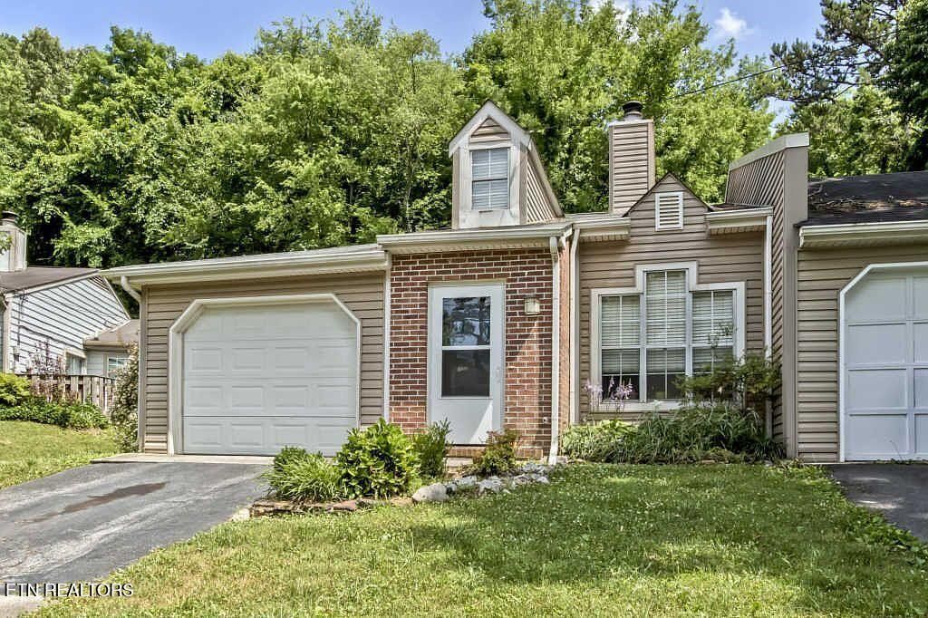 7648 Chatham Circle, Knoxville, TN 37909 Main Photo