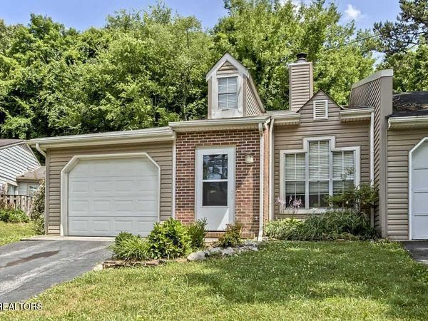 7648 Chatham Circle, Knoxville, TN 37909