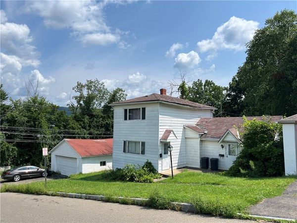 142 Washington Street , Corning, NY 14830