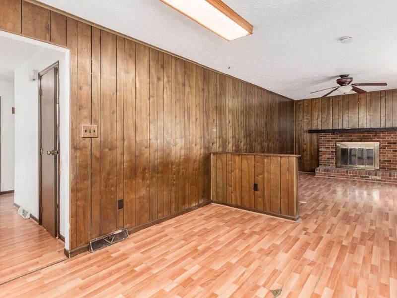 646 Darlene Place , Galloway, OH 43119 Photo 13