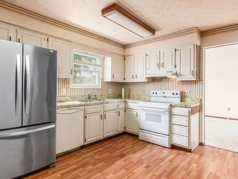 646 Darlene Place , Galloway, OH 43119 Photo 15
