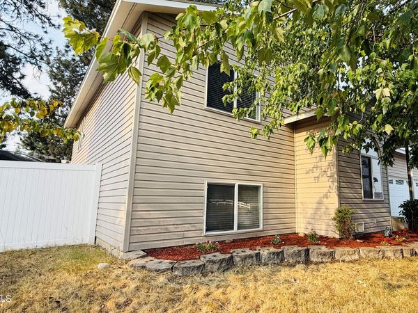 6451 W Tombstone ST, Rathdrum, ID 83858