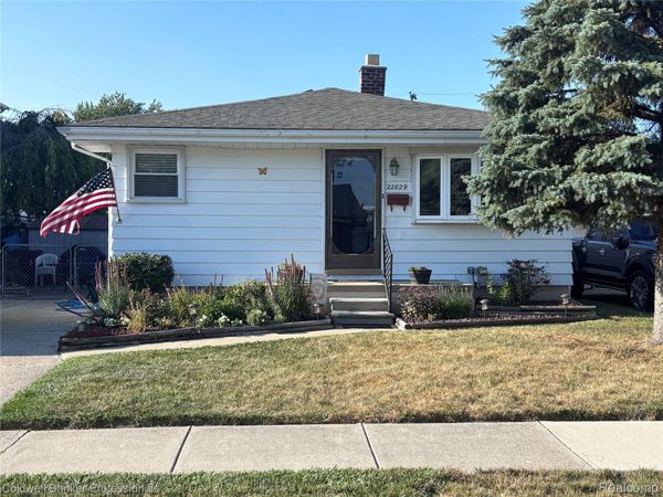 22829 Arcadia Street, St Clair Shores, Mi 48082