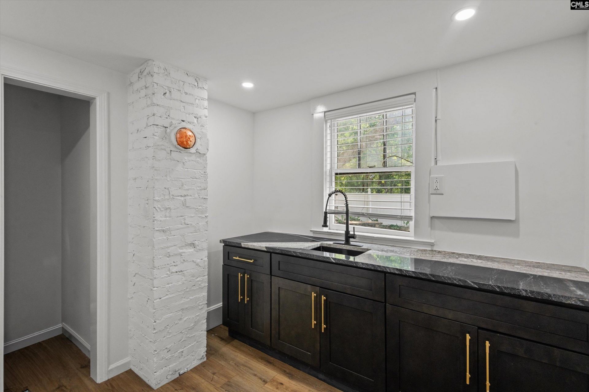 1731 Maplewood Drive Photo 45