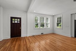 1731 Maplewood Drive photo 4