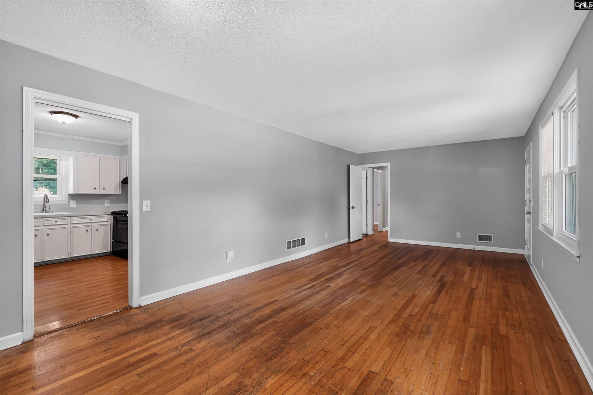 609 Westover Road Photo 11