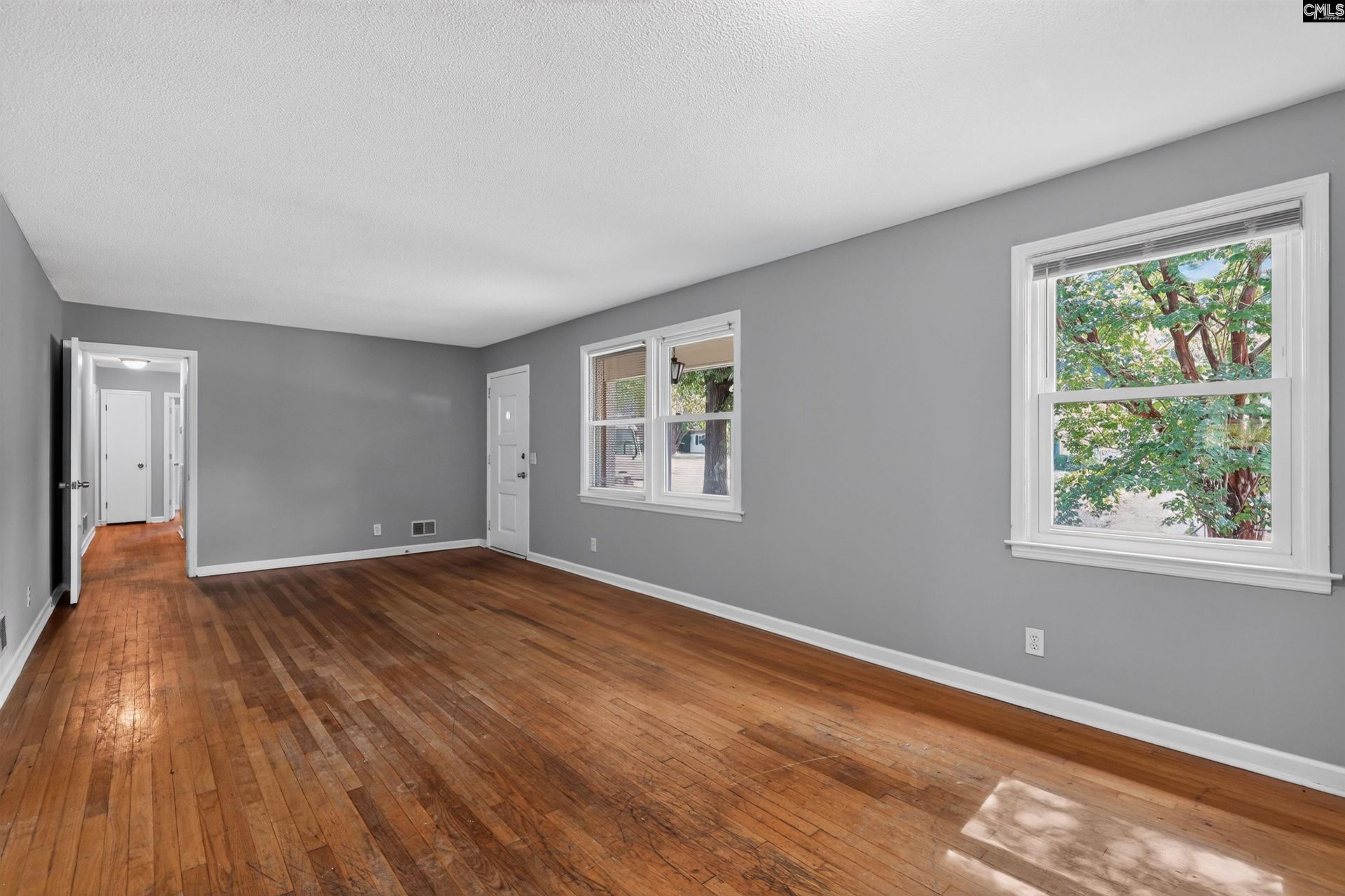 609 Westover Road Photo 12