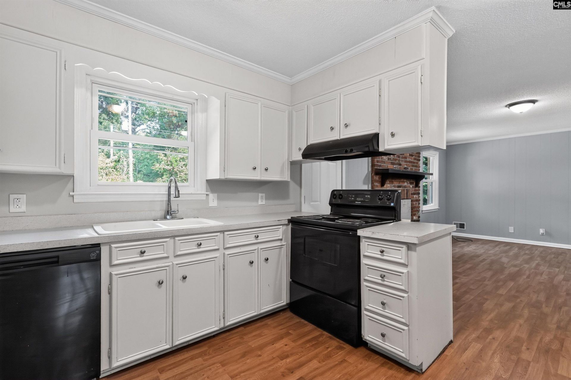 609 Westover Road Photo 16