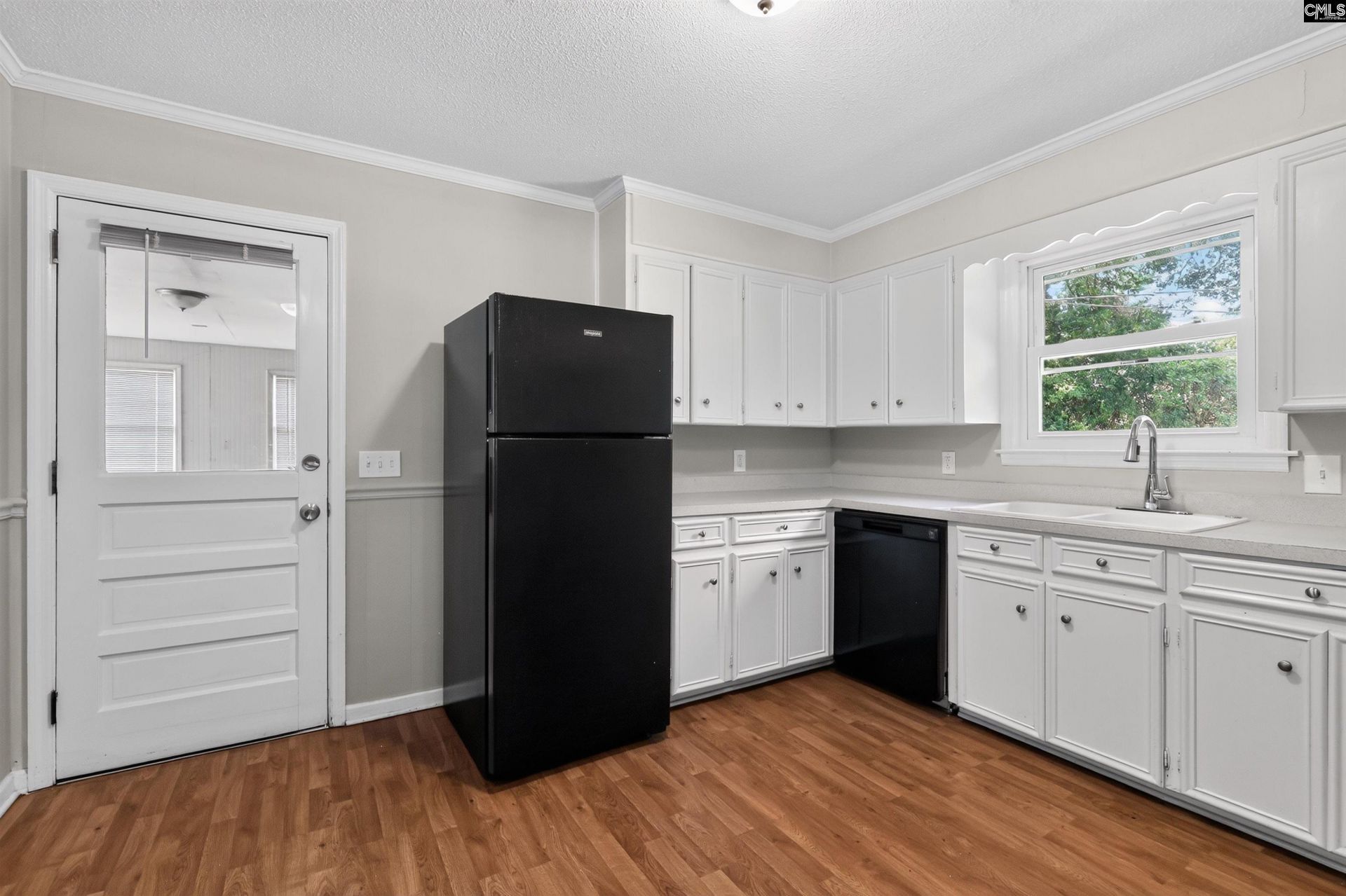 609 Westover Road Photo 17