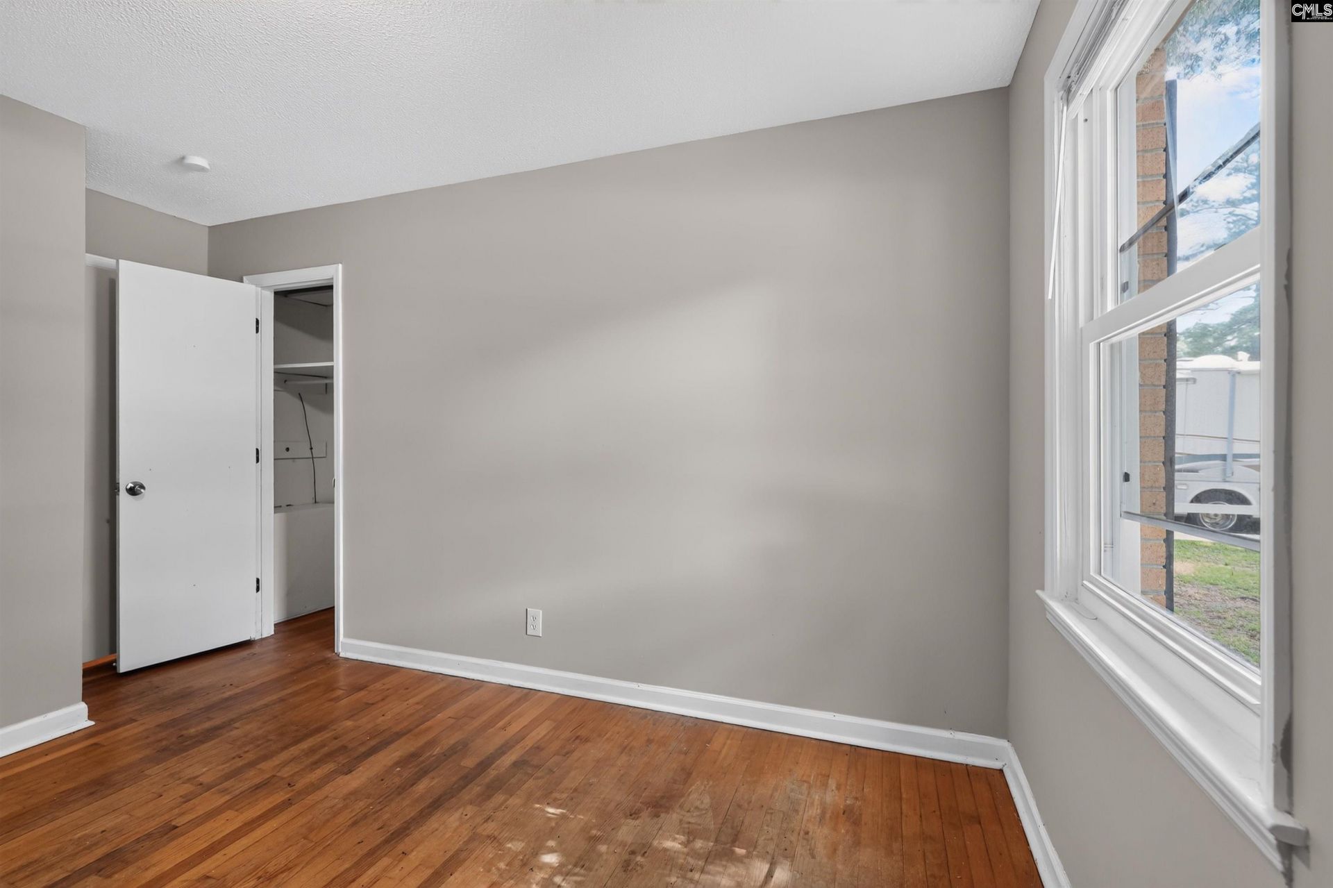 609 Westover Road Photo 18