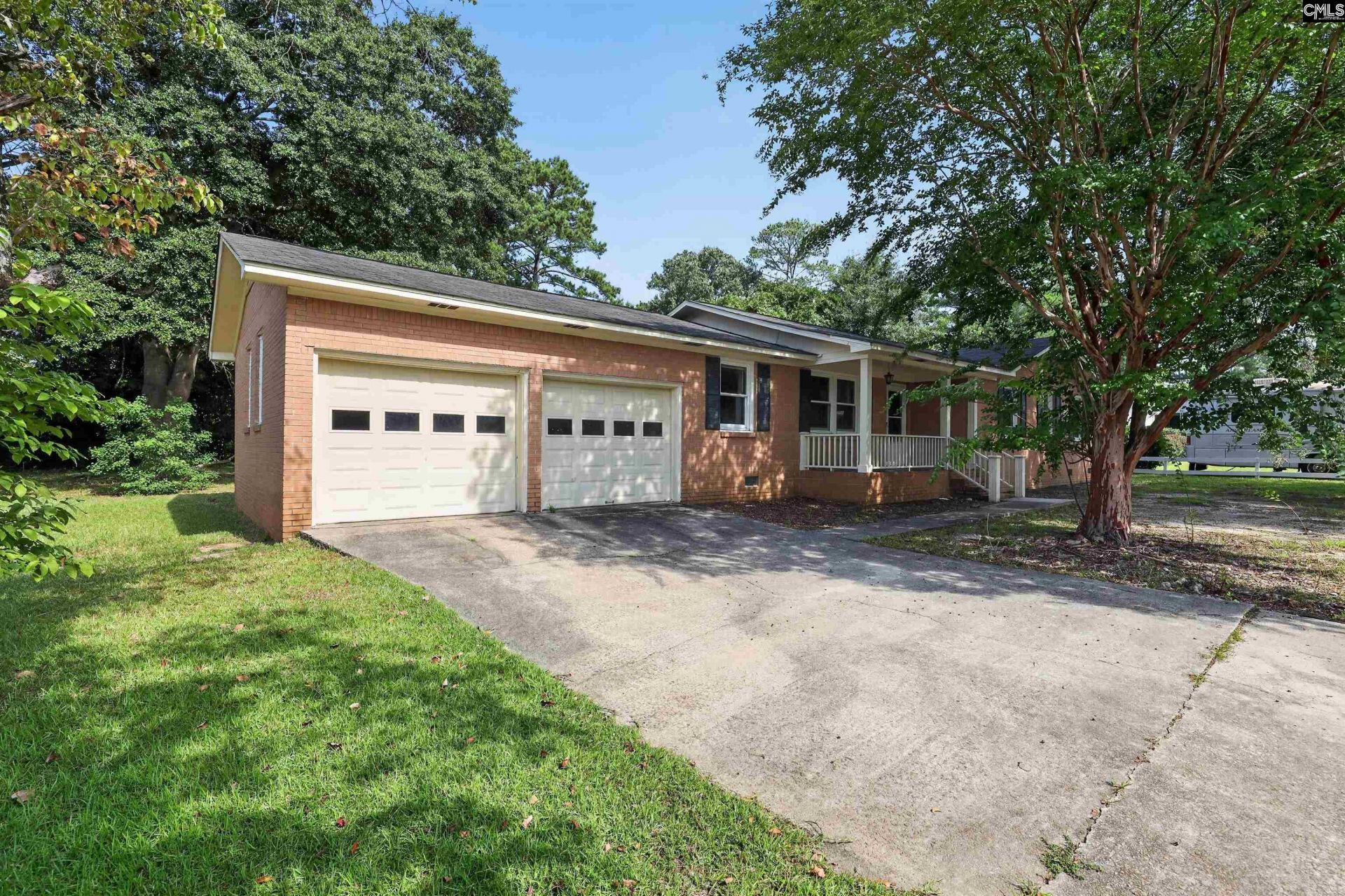 609 Westover Road Photo 6