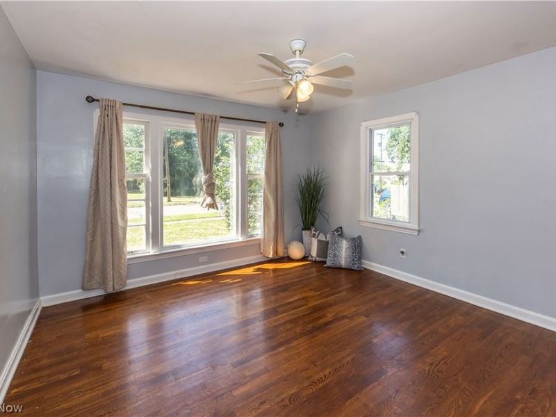 1597 Bond Street, Akron, OH 44313 Photo 18