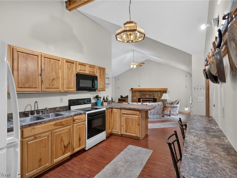 10550 Durkee Road, Grafton, OH 44044 Photo 10