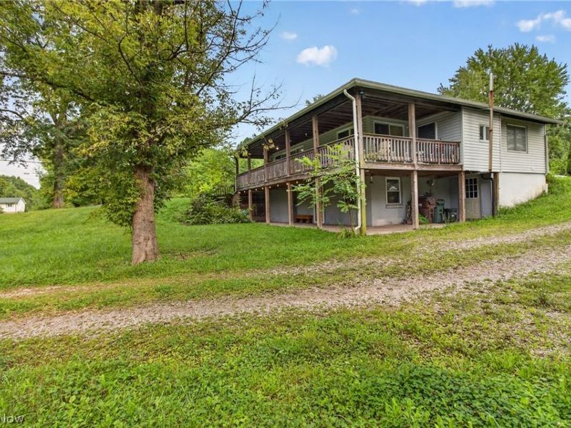 10550 Durkee Road, Grafton, OH 44044 Photo 3
