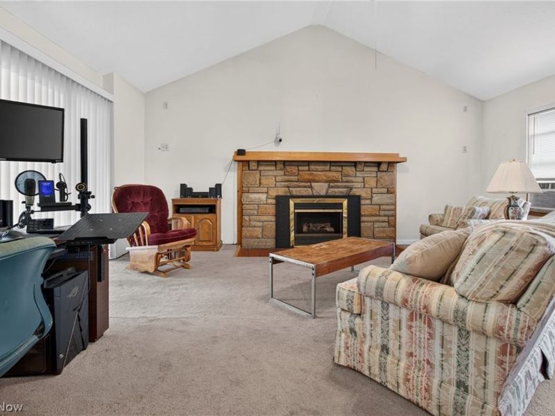10550 Durkee Road, Grafton, OH 44044 Photo 5
