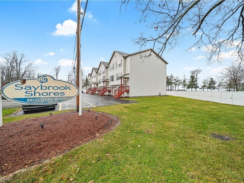 6037 Lake Road W, Ashtabula, OH 44004 Photo 2