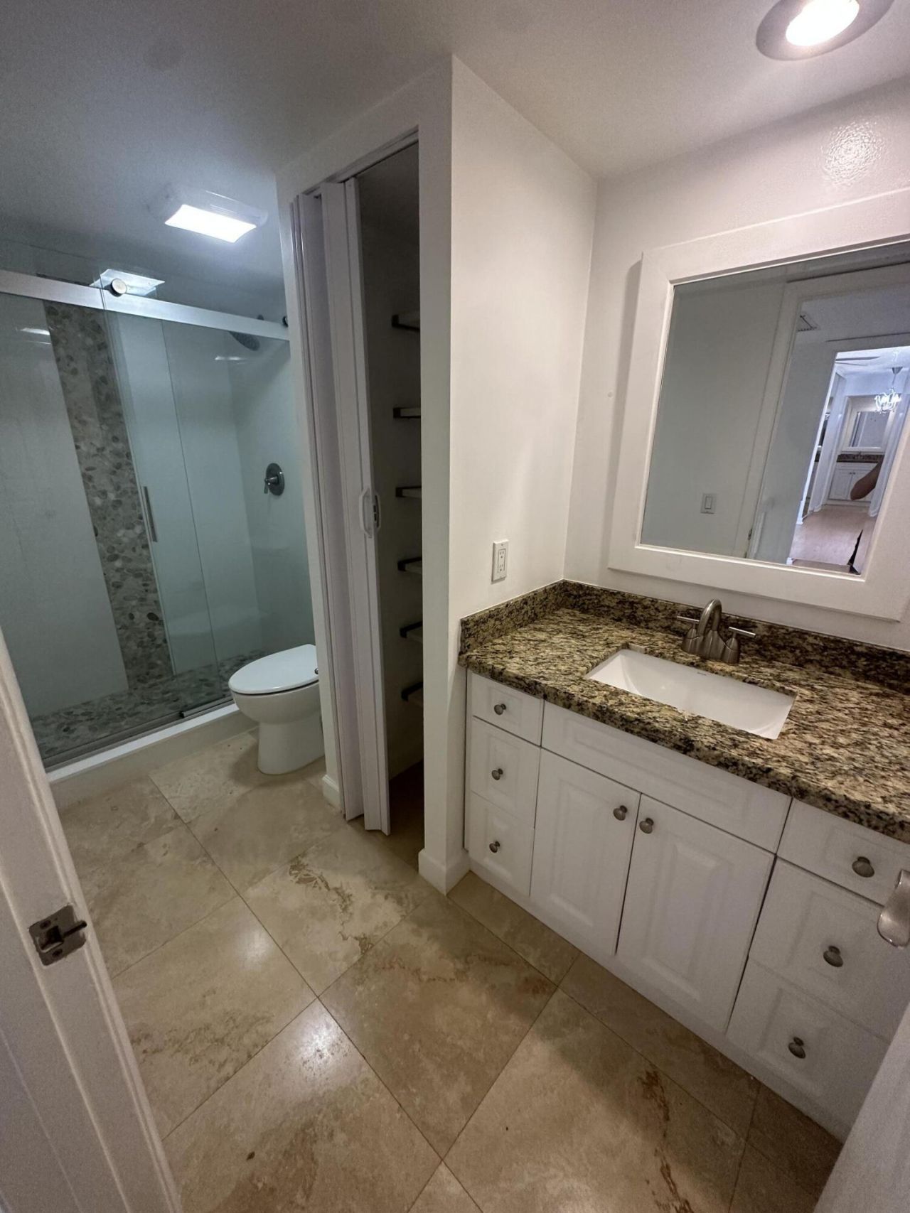 1700 Embassy Drive, Unit 606, West Palm Beach, FL 33401 Photo