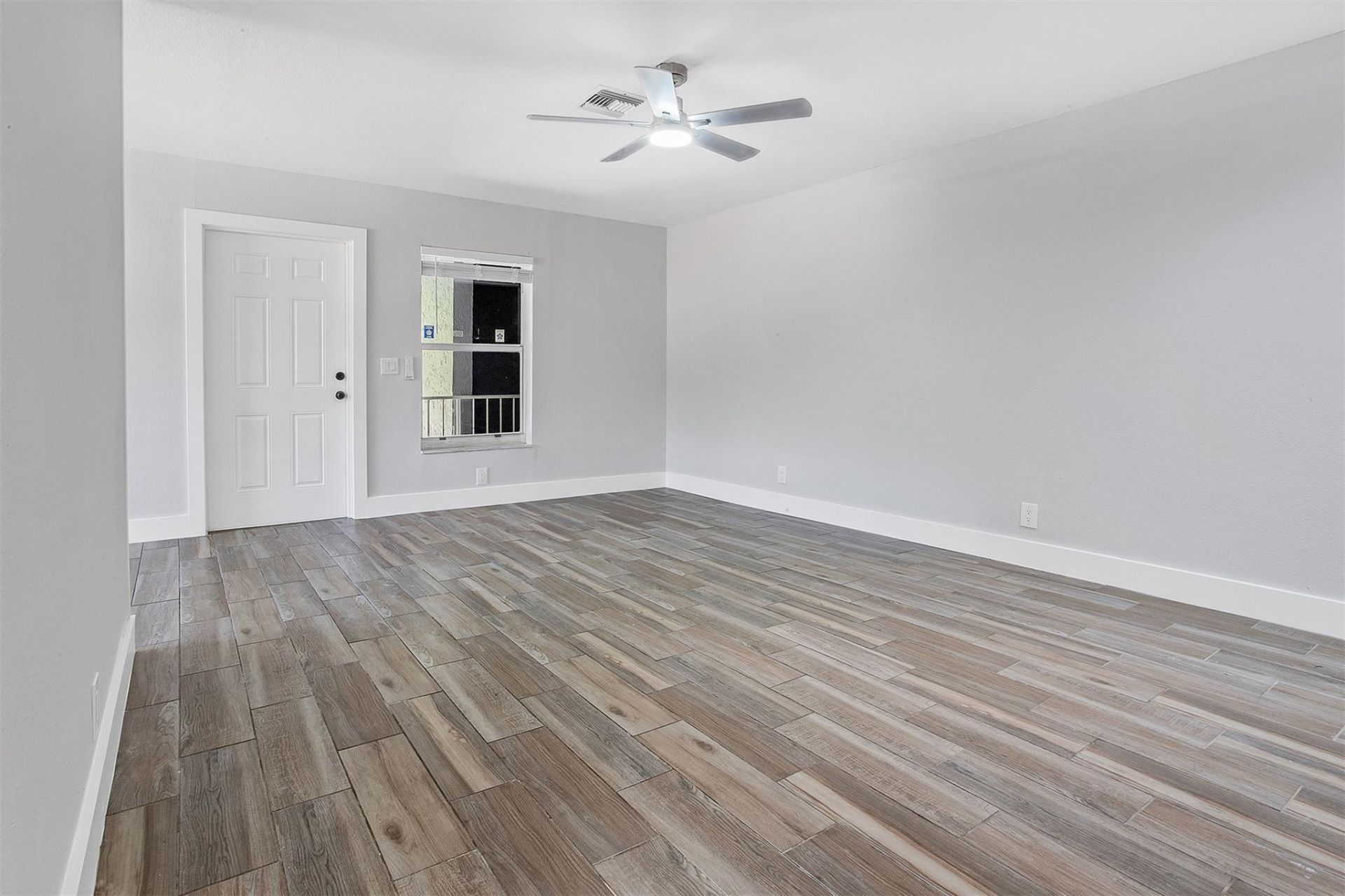 10131 NW 35th Street, Unit 16, Coral Springs, FL 33065 Photo