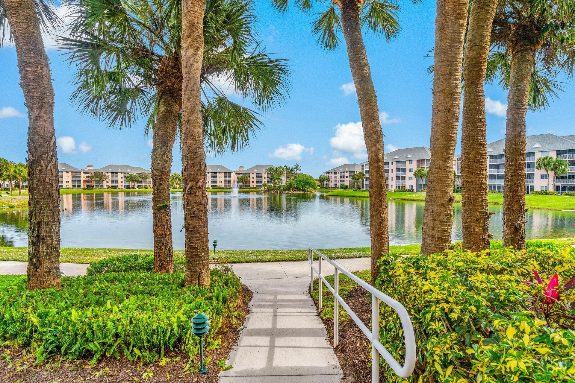 353 S Us Hwy 1, Unit f303, Jupiter, FL 33477 Photo