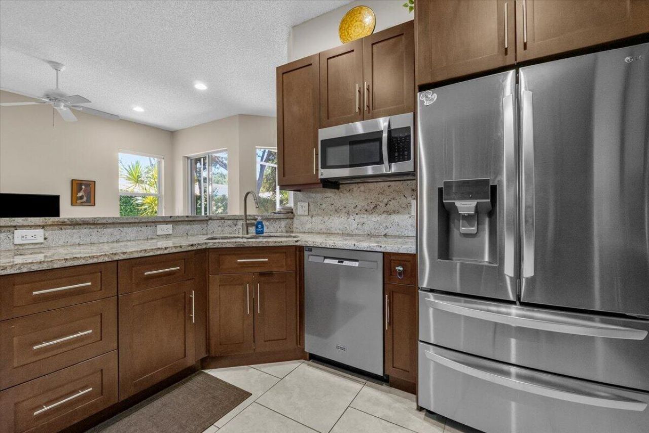 6634 Jog Palm Drive, Boynton Beach, FL 33437 Photo