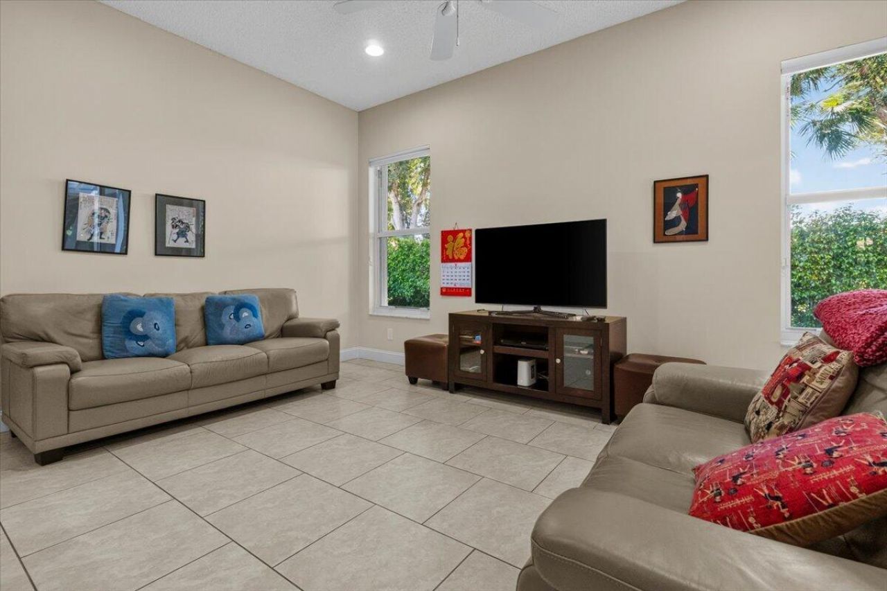 6634 Jog Palm Drive, Boynton Beach, FL 33437 Photo